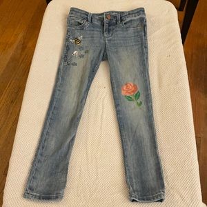 Gap 1969 kids super skinny size 6 appliqué jeans